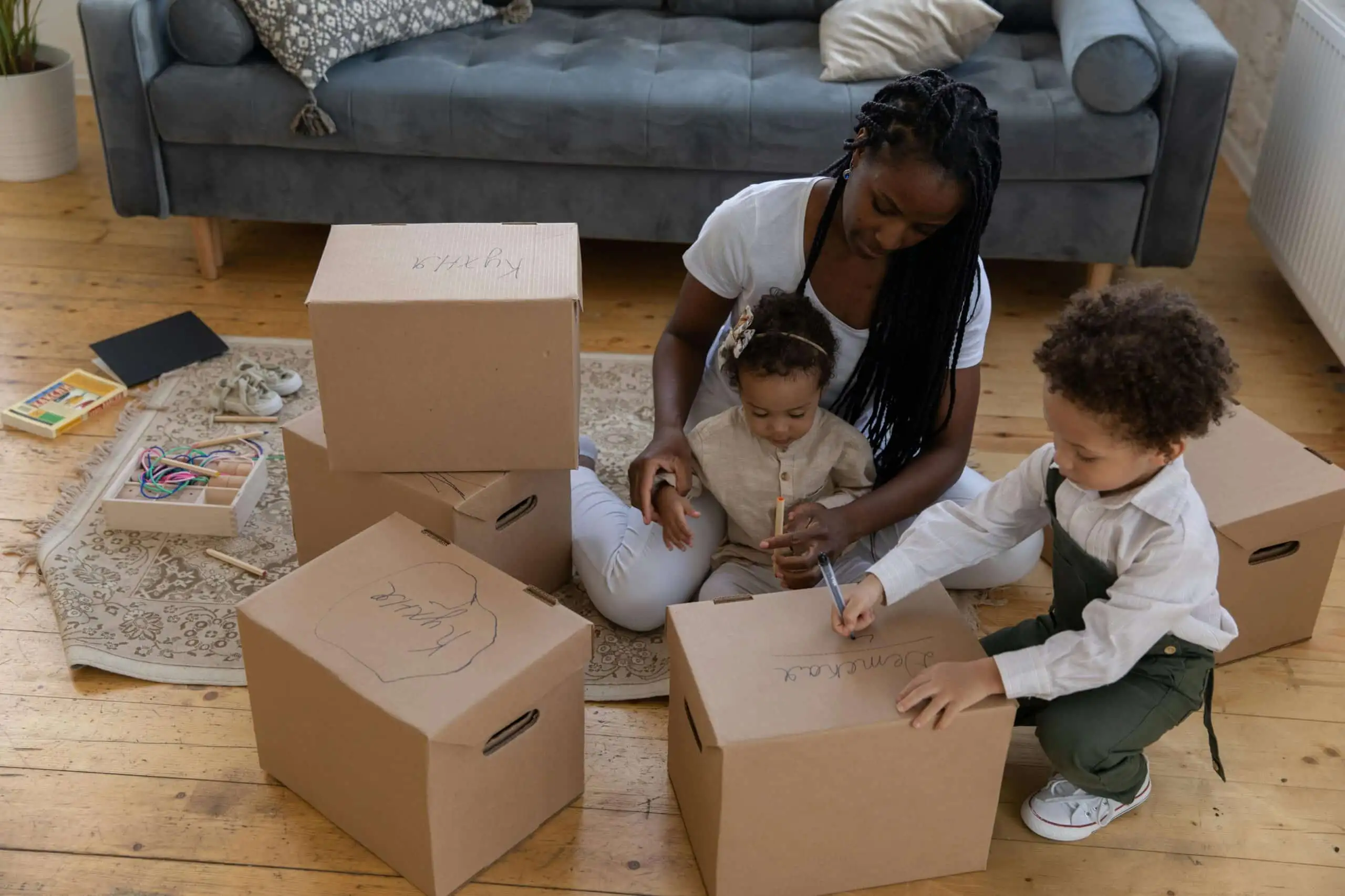 Moving with Kids - Packing Boxes